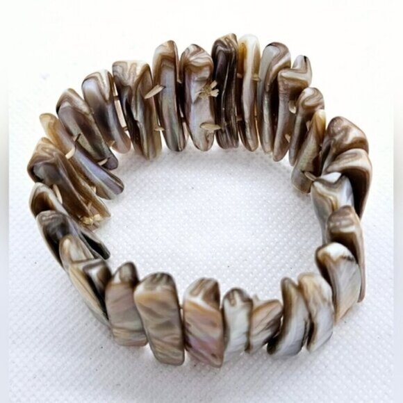 Vintage Chunky Mother of Pearl Shell Stretch Bracelet Boho Statement - Picture 6 of 6
